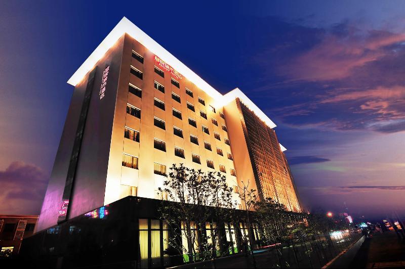 Benjoy Hotel - Jinqiao Branch Shanghai Esterno foto