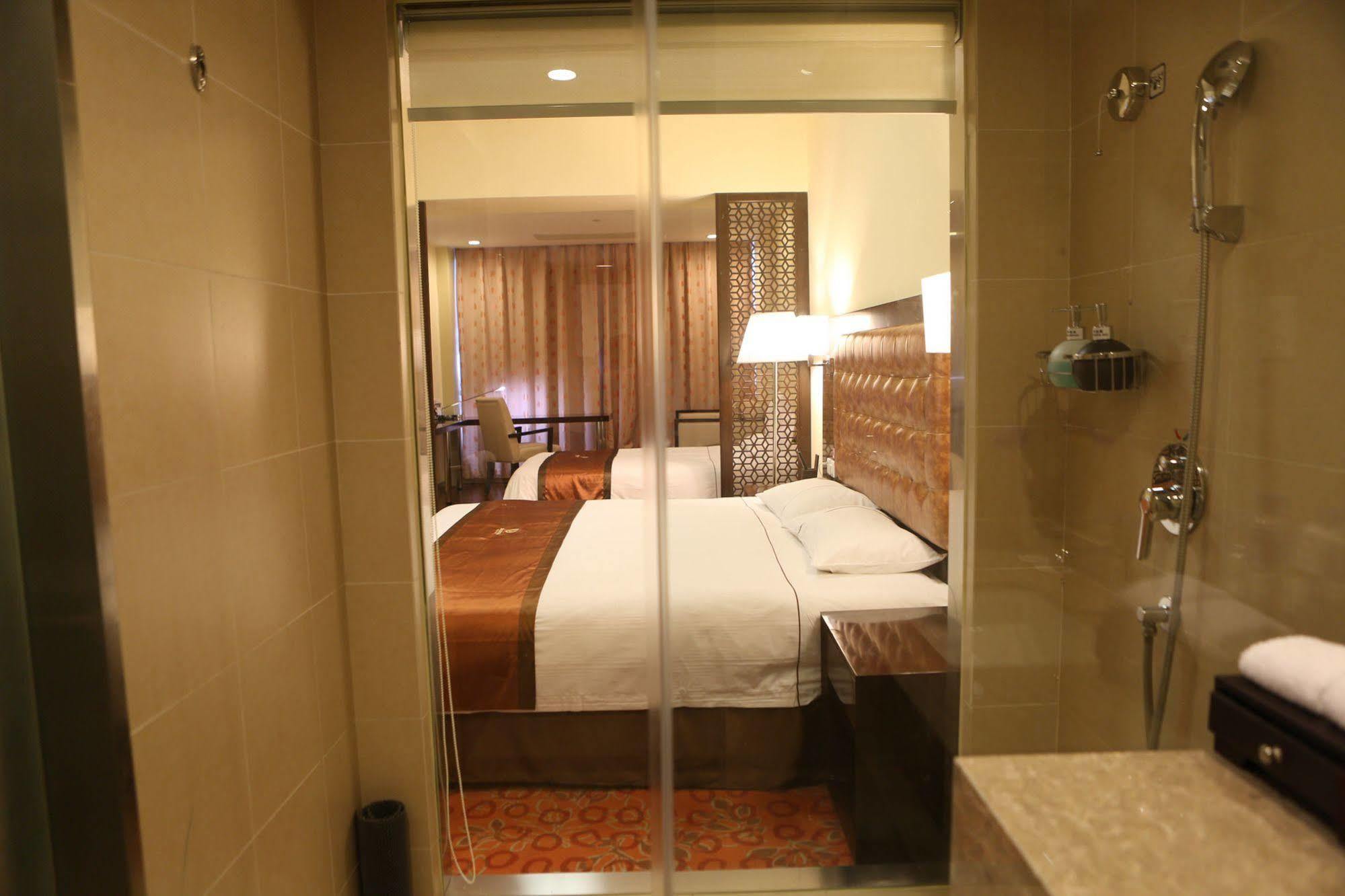 Benjoy Hotel - Jinqiao Branch Shanghai Esterno foto