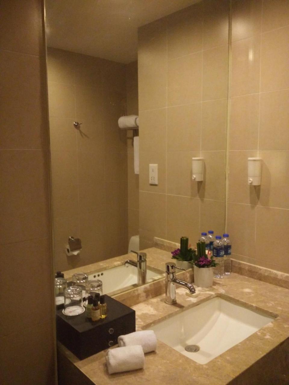 Benjoy Hotel - Jinqiao Branch Shanghai Esterno foto